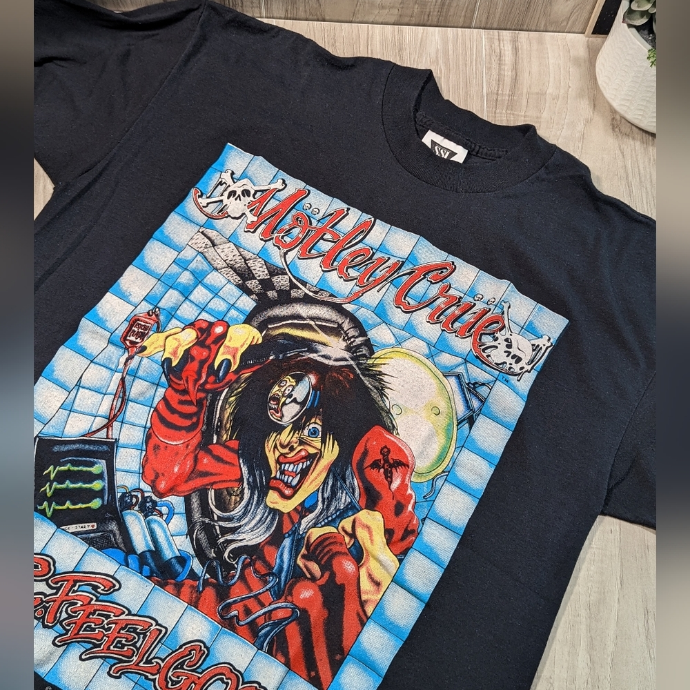 Vintage 80's Motley Crue Dr. Feelgood ROCK Concert T Shirt Size Large SSI Tag